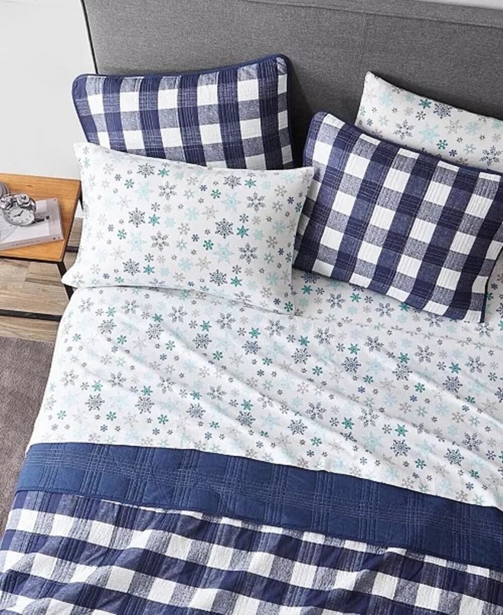 NEW! Eddie Bauer QUEEN Cotton Flannel Sheet Set Snowflakes